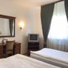 Отель Gusarskiy Hotel&Apartment. Комфорт двухместный с двумя спальными местами 7