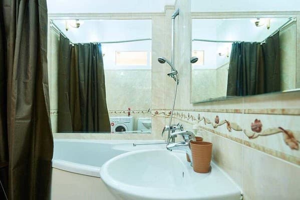 Home Hotel ул. Крещатик, 27 19