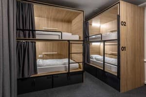 Хостел Kyiv hostel & hotel. Місце у жіночому 8-місному номері H 1