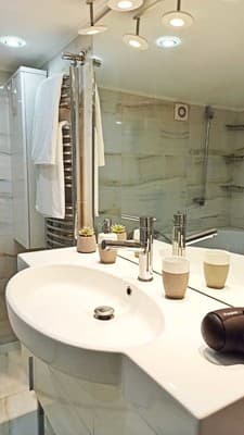 на ул. Бассейна, 12 12