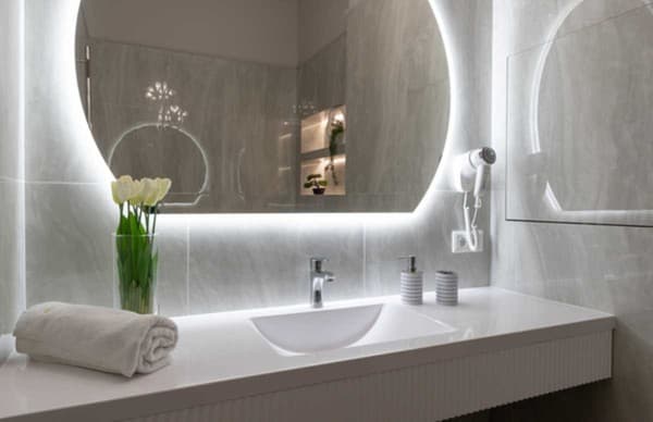 на ул. Крещатик 25 25